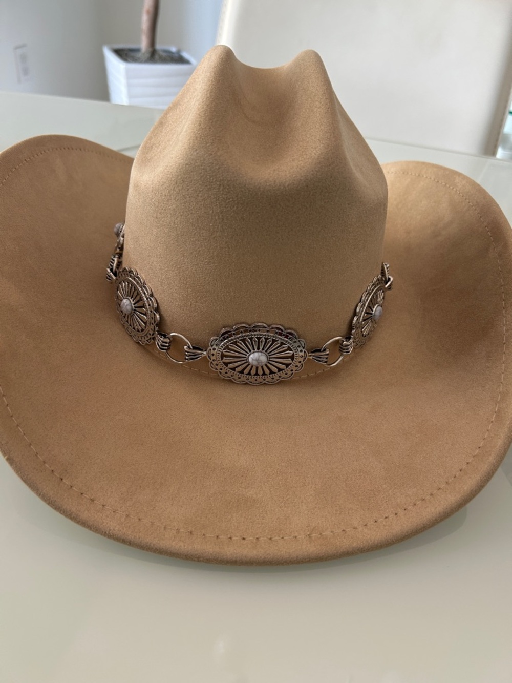 Women’s Tan Western Cowboy Hat with Concho Band